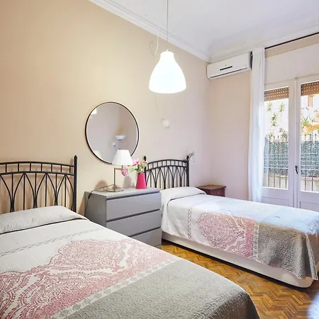 Modernist Arc De Triomf Apartament *